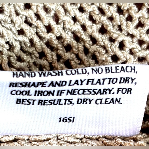 Eileen Fisher 100% Silk Cardigan Style is Meryl in Women’s Size Medium - Picture 6 of 7